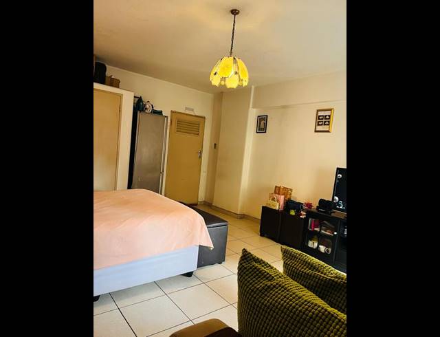 2 BEDROOM APARTMENT FOR SALE IN ESPLANADE